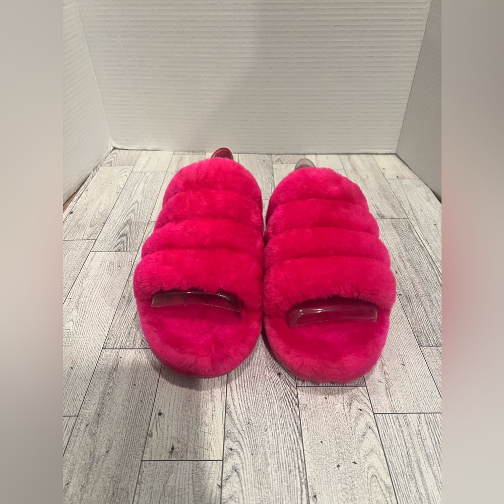 UGG Fluff Yeah Slides - Picture 2 of 6